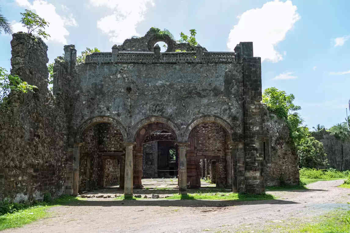 vasai fort