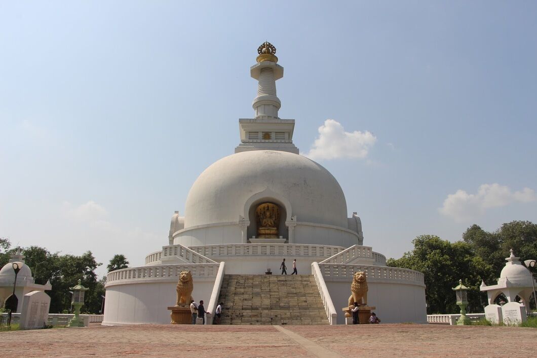 vishwa shanti stupa rajgir