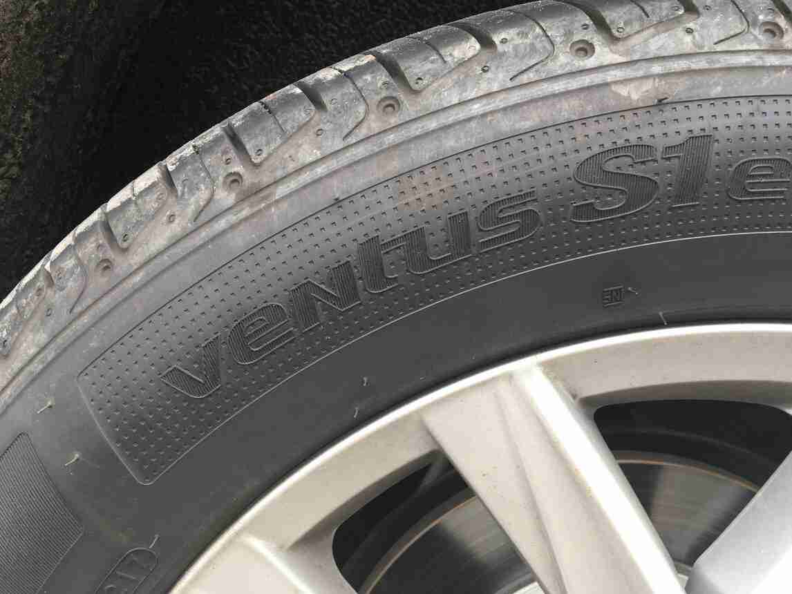 when to change car tyre