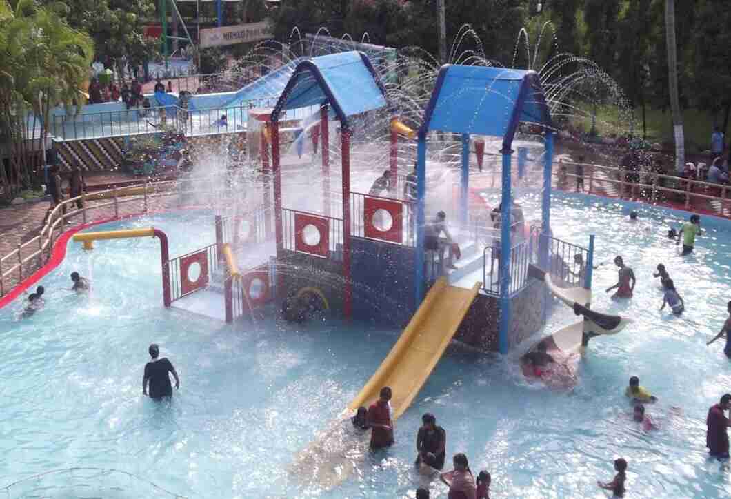 Dreamworld Water Park - Thrissur: Working hours, Activities