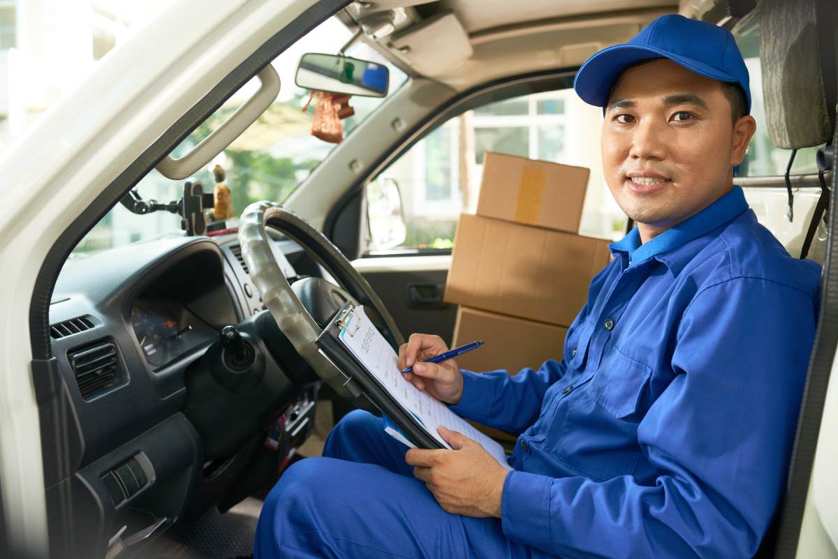 truck driver checking document