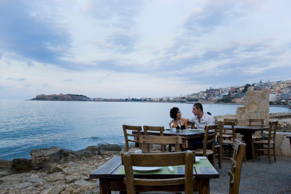 couples having a romantic dinner