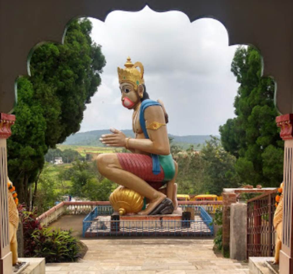 statue of hanuman