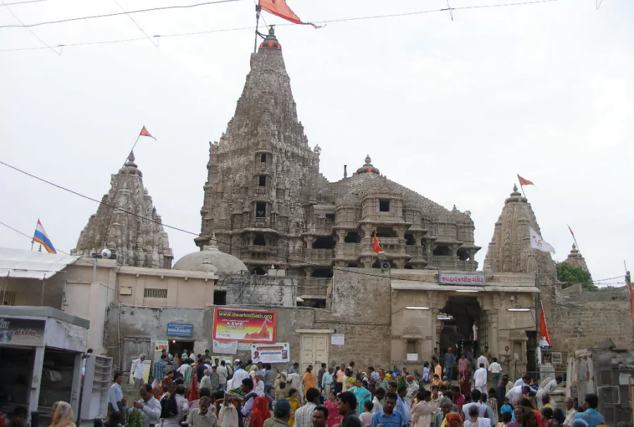 dwarkadhish temple