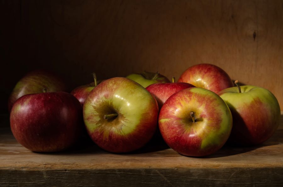 take more apples during constipation