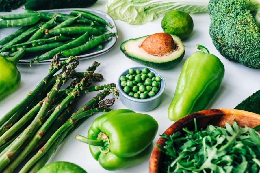 eat green vegetables regularly to reduce fat