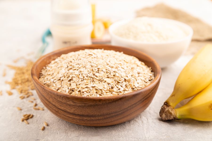 eat oat bran daily during constipation