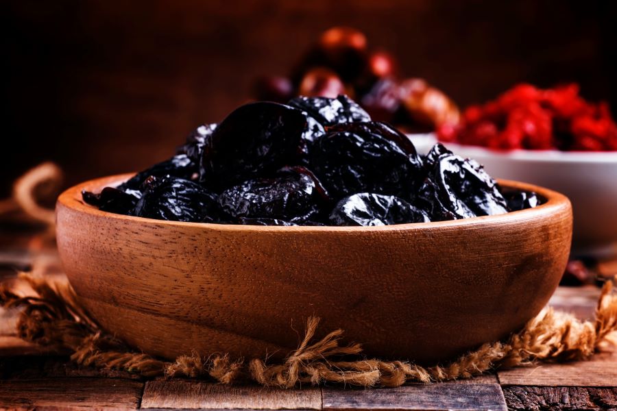 eat more prunes during constipation