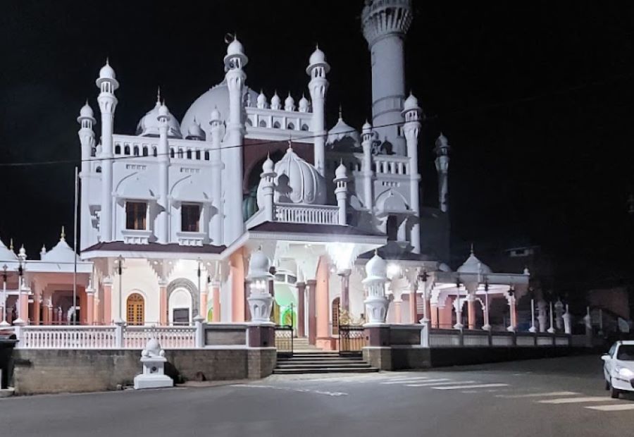 erumeli vavar mosque in kerala