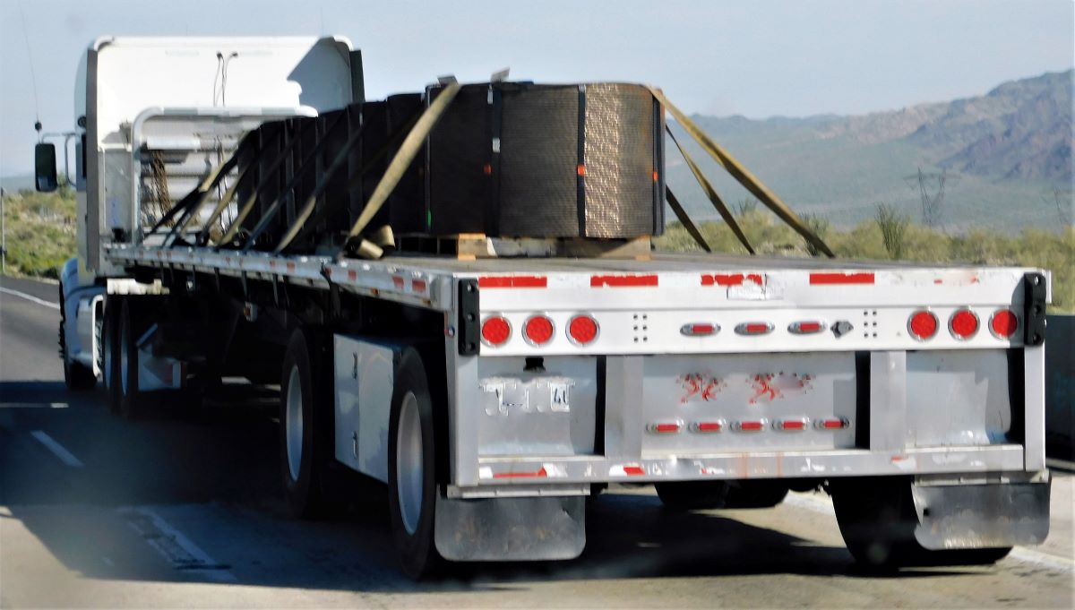 flat bed truck