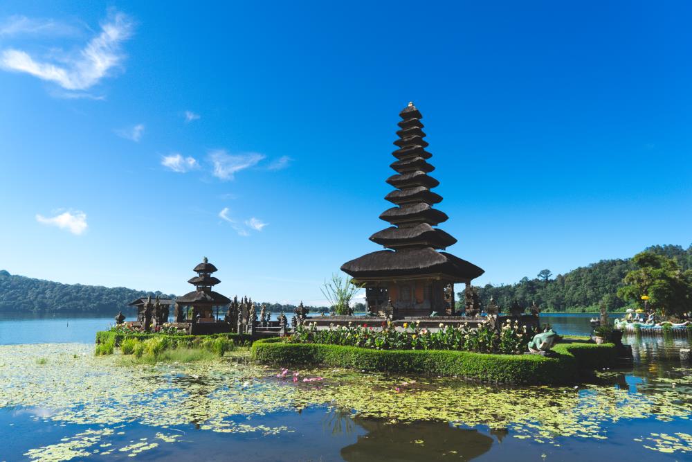 floating temple in bali