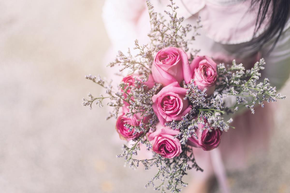 pink rose bouquet