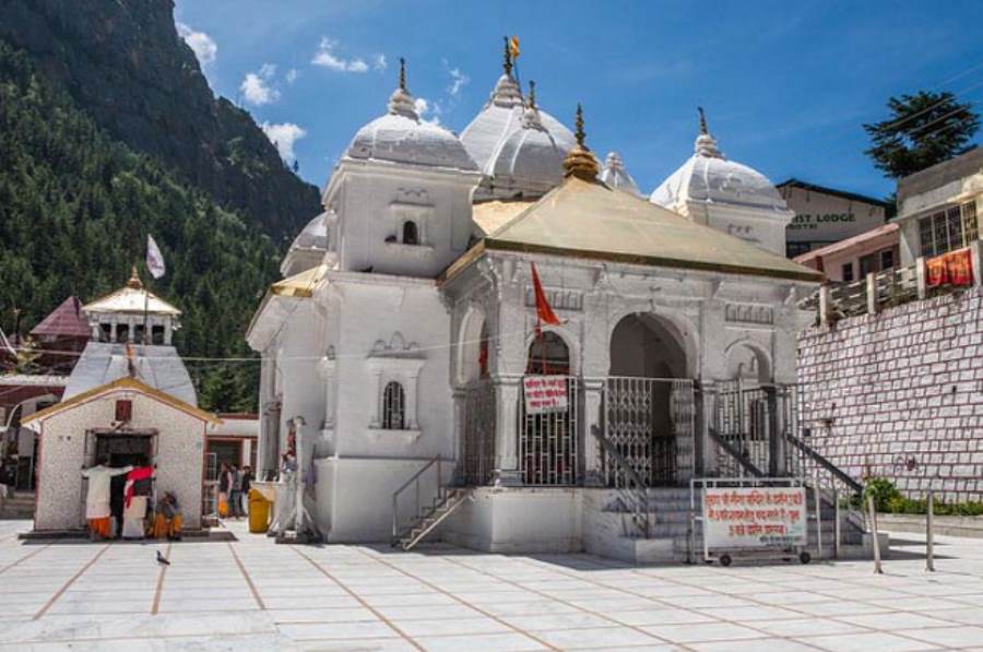 gangotri temple in uttarakhand