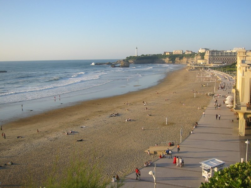 grande-plage-biarritz