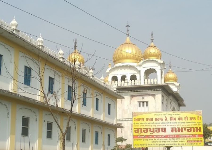 gurudwara shri guru nanak sahib in old heritage city