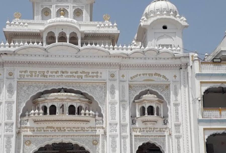 gurudwara guru singh sabha in ganesh peth