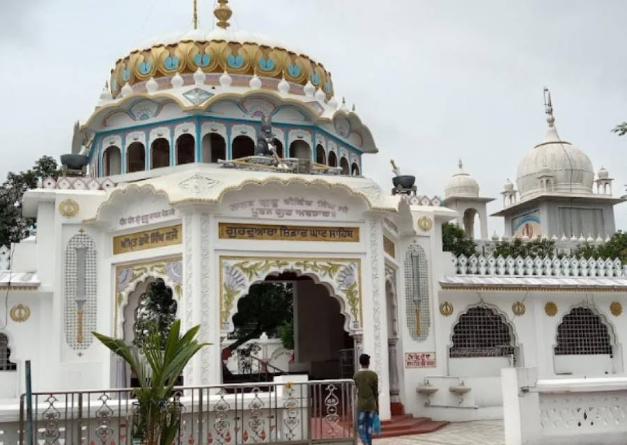 gurudwara shikharghat sahib in amdura