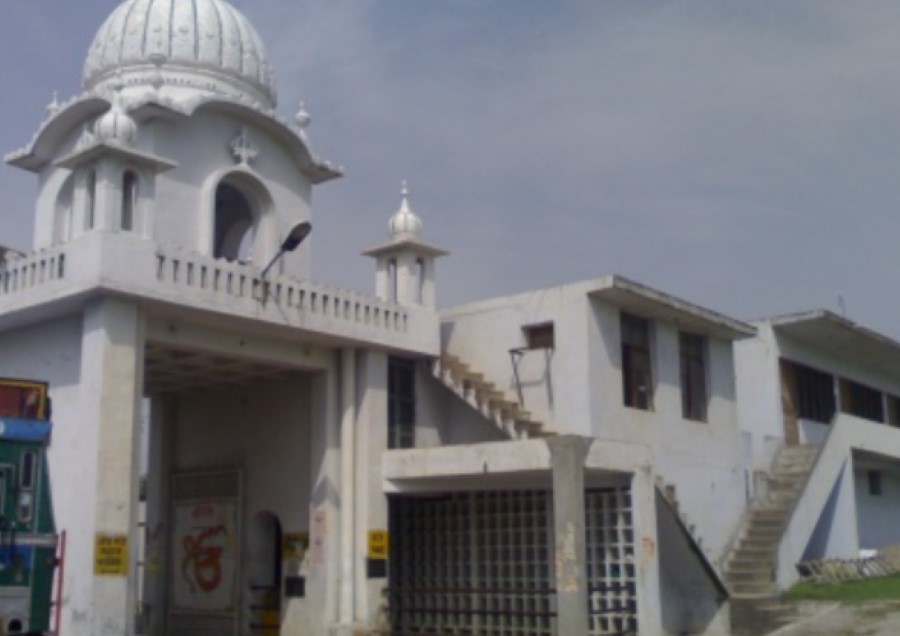 famous gurudwaras to visit in jammu and kashmir