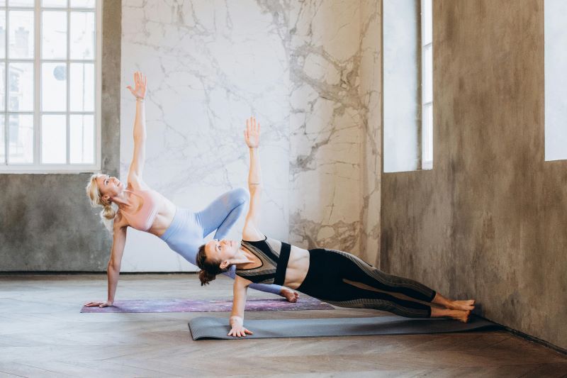  Side Plank Pose