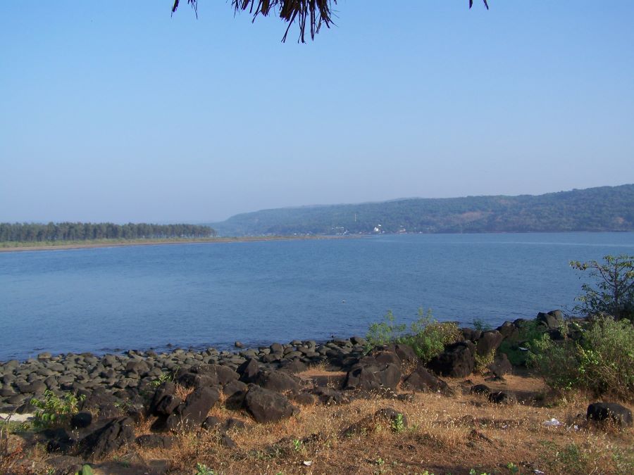 harihareshwar beach in raigad