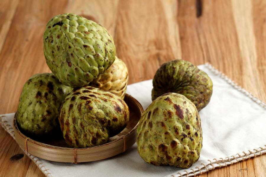 advantages of eating custard apple daily