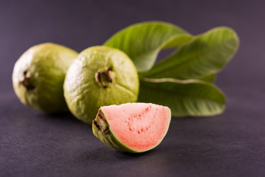 advantages of eating guava daily