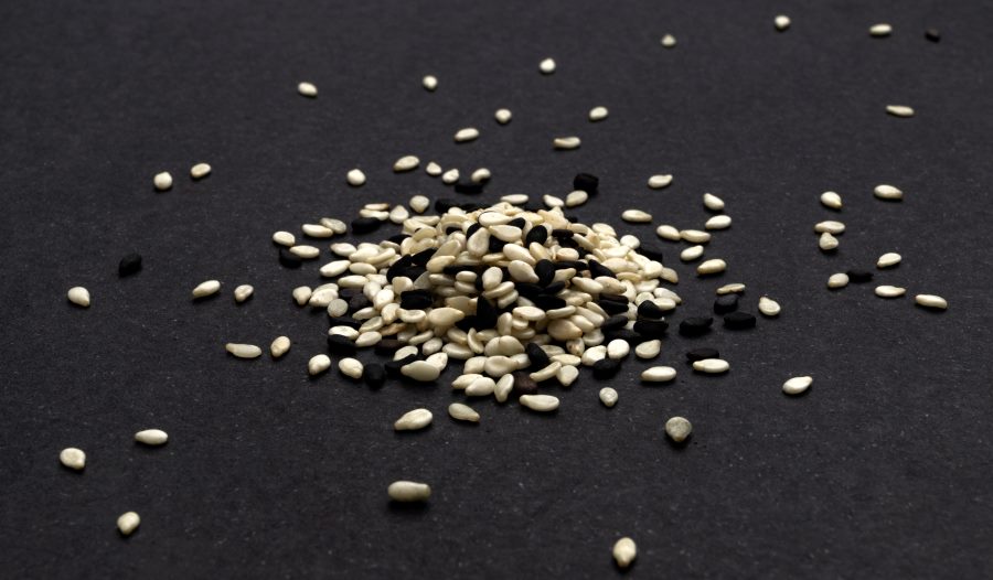 advantages of eating sesame seeds