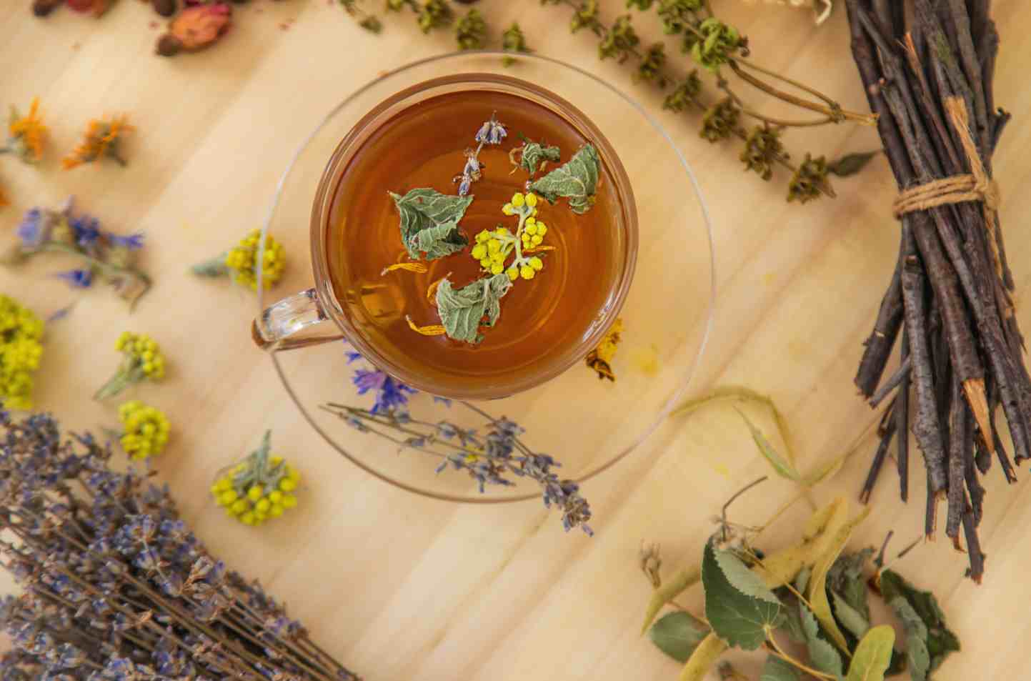 herbal-tea-with-medicinal-herbs-and-flowers