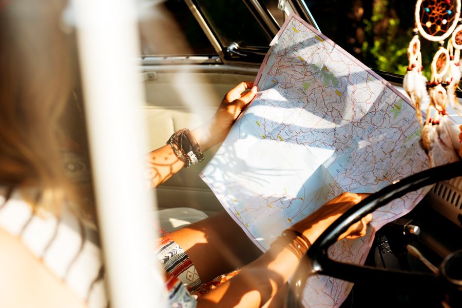 how to plan your first solo road trip to get a memorable experience