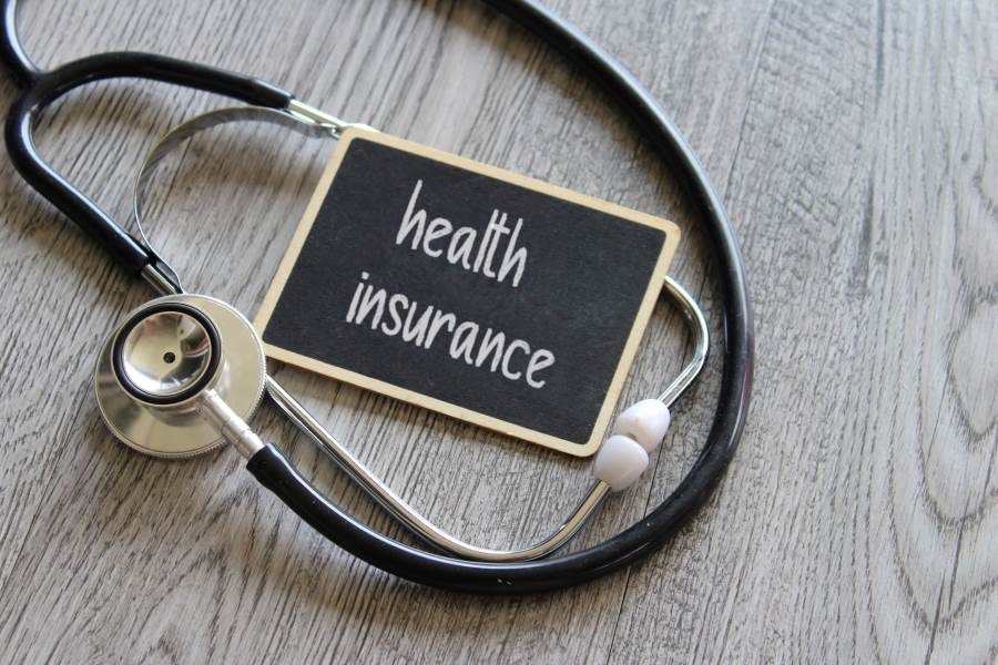 is it possible to renew the health insurance policy before it expires