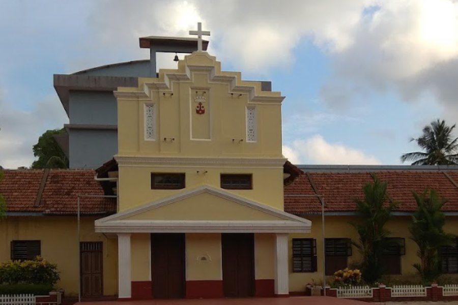 infant jesus shrine in mangalore