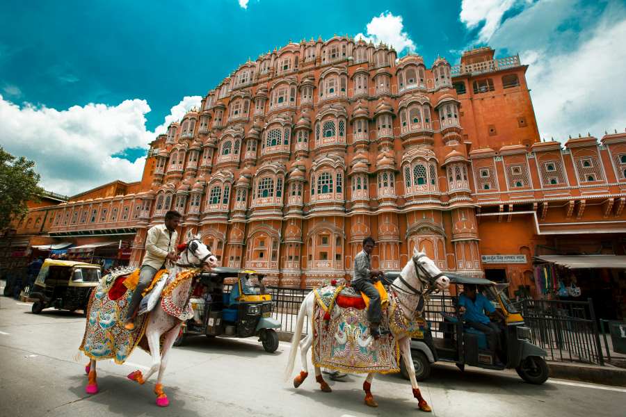 side view of hawa mahal in jaipur