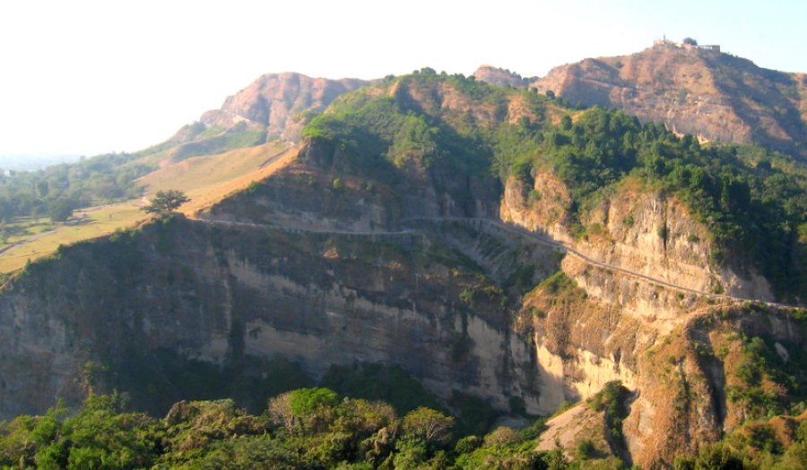 kangra valley in himalayas