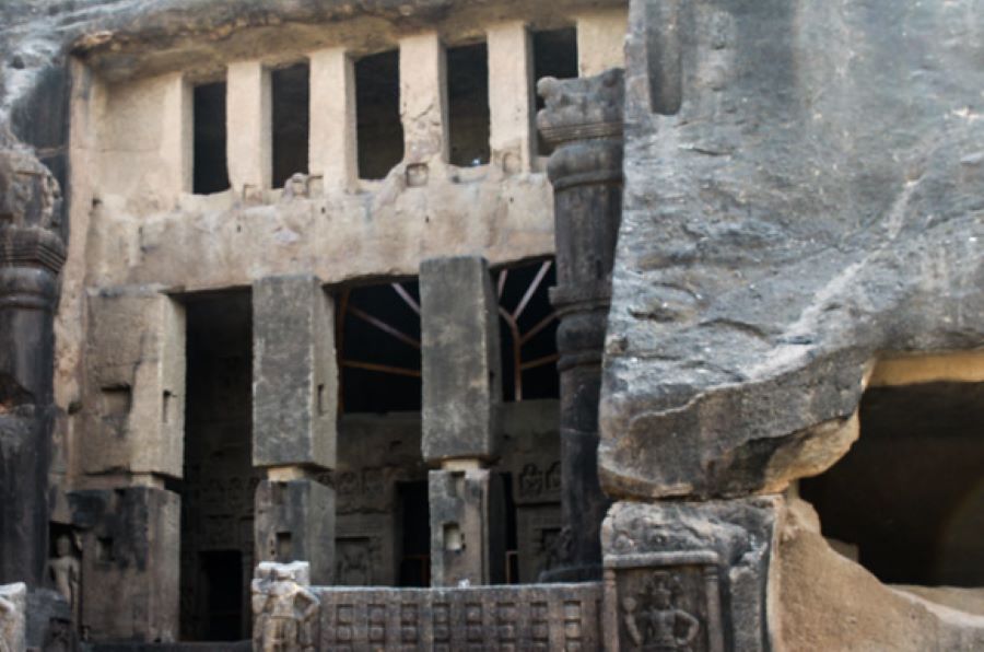 kanheri caves in maharashtra