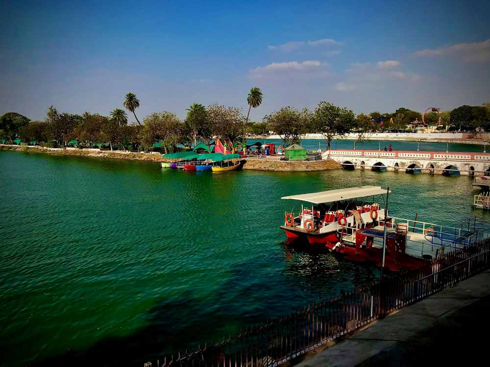 kankaria lake in ahmedabad gujarat