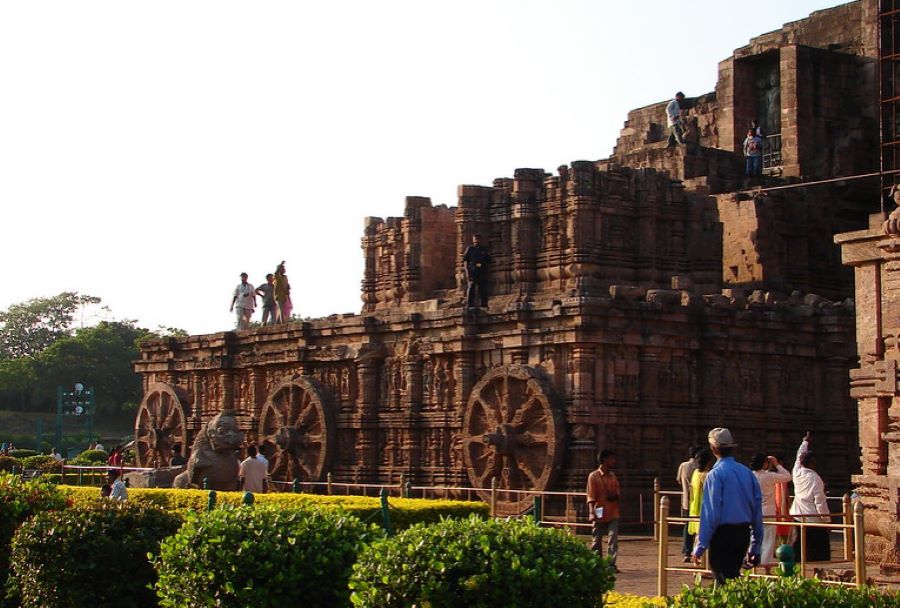 konark sun temple in india