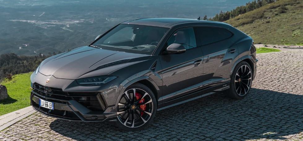 lamborghini urus s