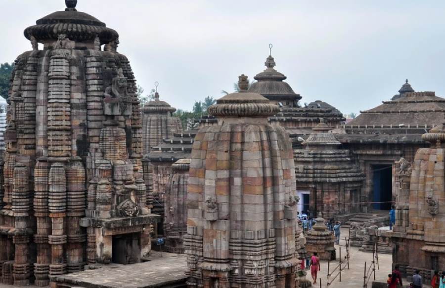 lingaraj temple in bhubaneswar