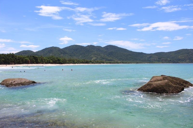 lopes-mendes-beach-abraao