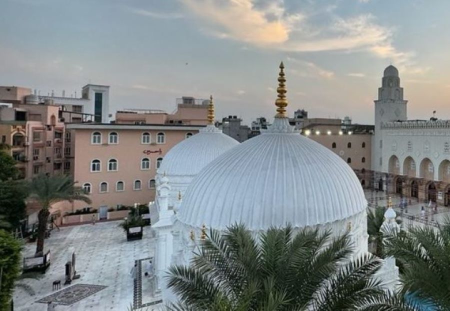 masjid e moazzam in india