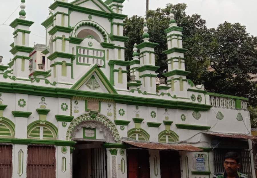 masjid e rahmania in kolkata