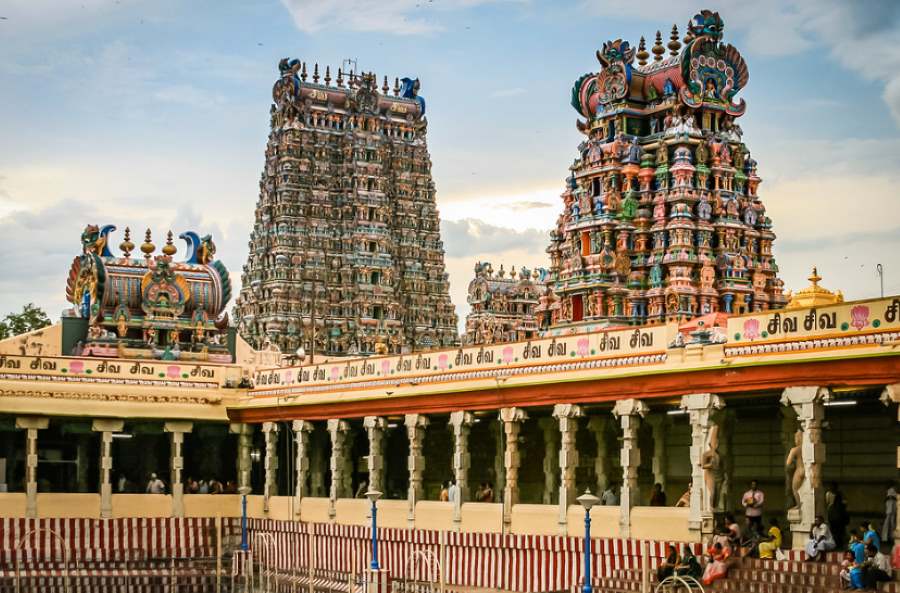 meenakshi temple in india