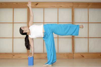 Easy Modifications to an Ardha Chandrasana