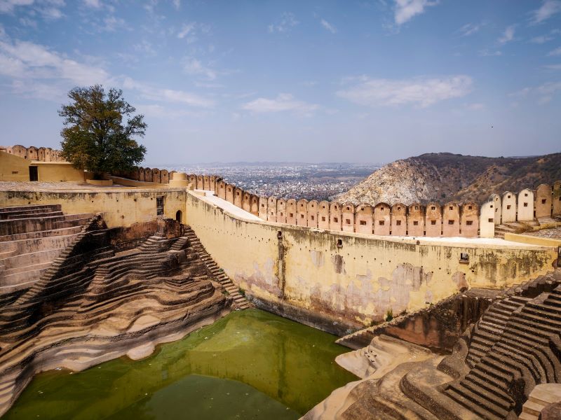 nahargarh fort