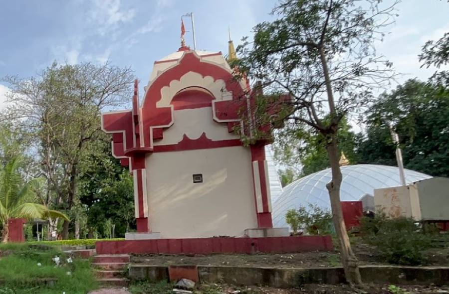 navagraha eme temple in vadodara