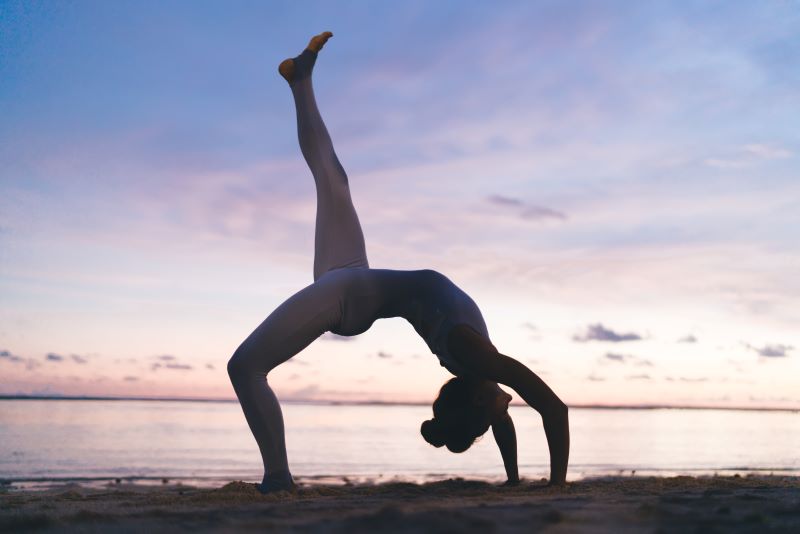 One-Legged Wheel Pose (Eka Pada Chakrasana)