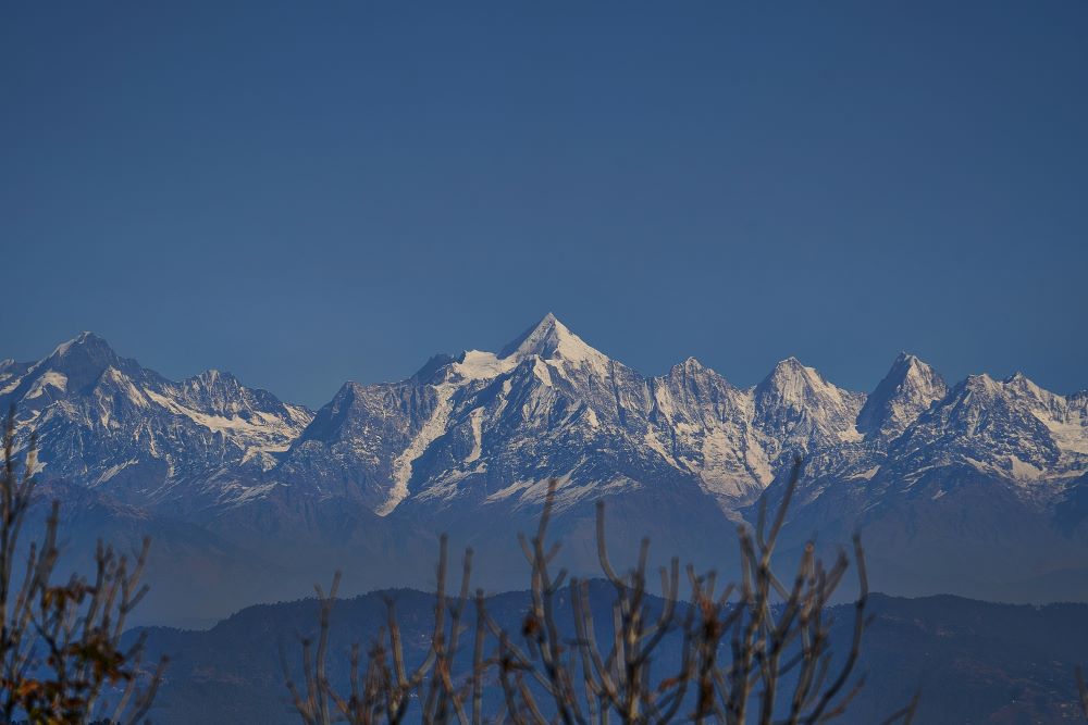 snow covered hills in panchachuli