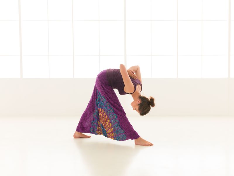 Paschim Namaskar Anjaneyasana