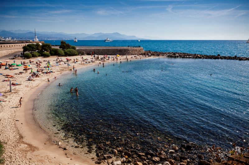 plage-de-la-gravette-antibes