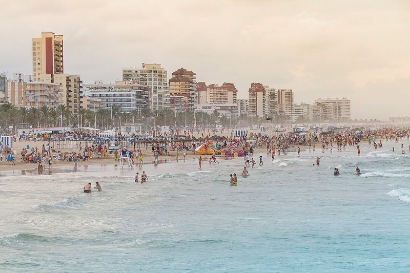 playa-de-gandia-and-playa-de-lalhuir